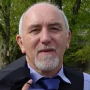 Portrait of Dr Robert Badenberg